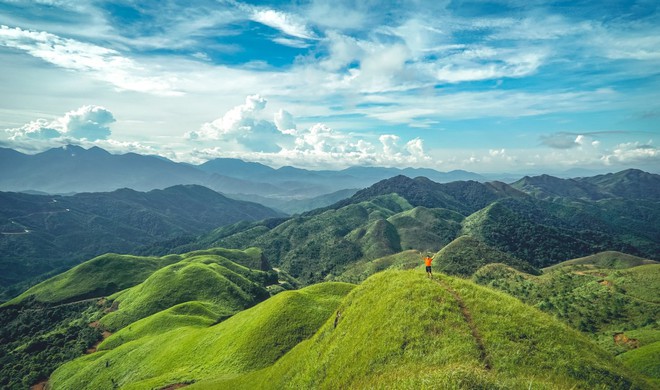 Ngoài biển, Quảng Ninh còn có một vùng núi hoang sơ được ví như "Sa Pa thu nhỏ", cách Hạ Long hơn 100km - Ảnh 8.