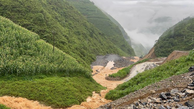 [ẢNH] Mưa ngập 'lịch sử' ở Hà Giang: Lũ trên sông Lô cao nhất trong gần 40 năm, 3 người tử vong- Ảnh 16.