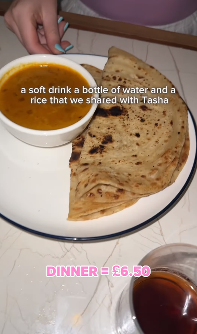 Du lịch Maldives tốn bao nhiêu tiền? Cô gái tiết lộ giá bất ngờ cho 1 đêm khách sạn: Chỉ ngang ở Việt Nam- Ảnh 10. Du lịch Maldives tốn bao nhiêu tiền? Cô gái tiết lộ giá bất ngờ cho 1 đêm khách sạn: Chỉ ngang ở Việt Nam- Ảnh 10.