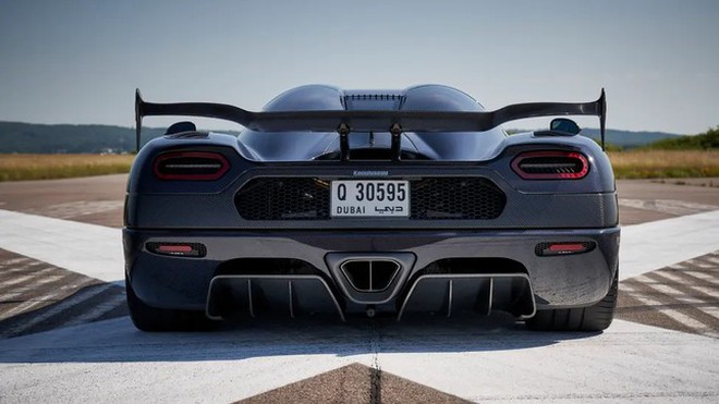 Siêu xe '3 trong 1' Koenigsegg Chimera độc nhất thế giới- Ảnh 4.