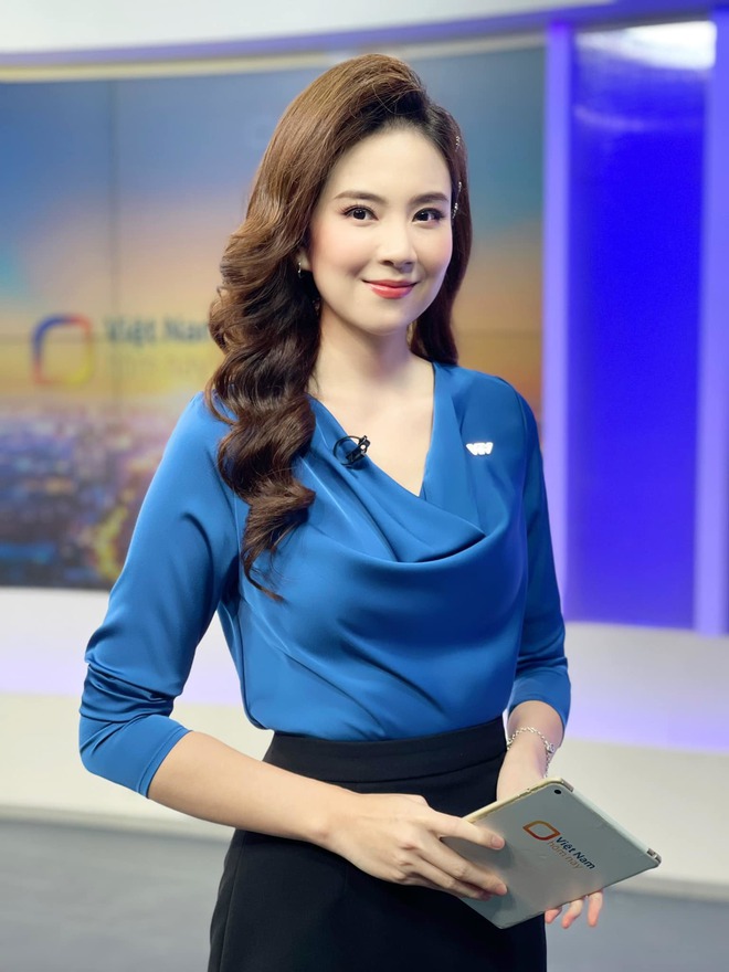 Nữ MC đẹp nhất VTV, 17 năm gắn bó với chồng thiếu gia không kết hôn, cuộc sống sau chia tay ra sao?- Ảnh 3.