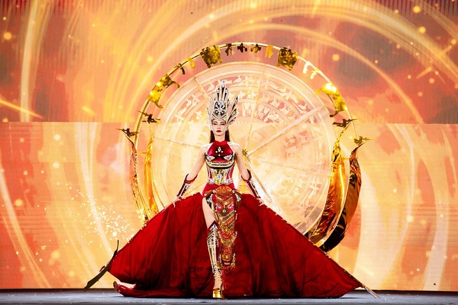 Những thiết kế ấn tượng tại đêm thi Trang phục Văn hóa Dân tộc của Miss Grand Vietnam 2024- Ảnh 3.