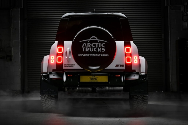 Chiêm ngưỡng Land Rover Defender độ Arctic Trucks- Ảnh 7.