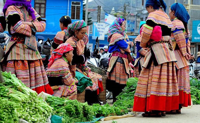 Khách Tây thử phở phiên bản đặc biệt vùng Tây Bắc, bất ngờ nhận xét: "Không thể tin đây là phở Việt Nam" - Ảnh 13.