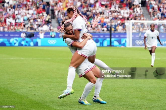 Đại diện châu Á duy nhất bật khóc sau 120 phút căng như dây đàn ở Olympic Paris 2024 - Ảnh 3.