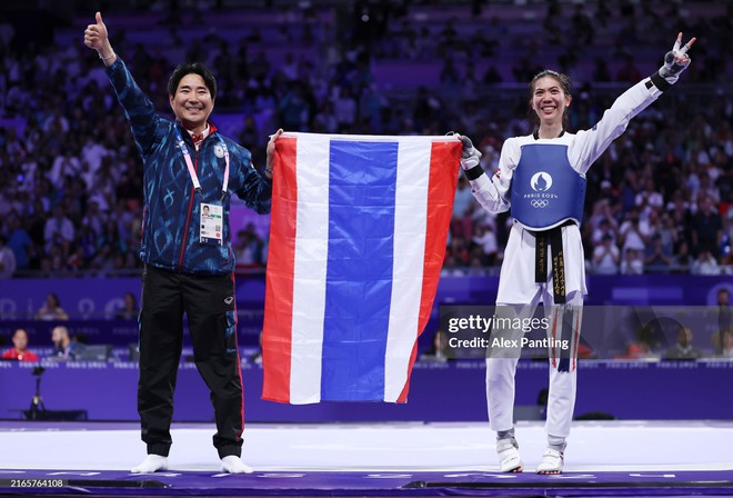 Việt Nam rơi cảnh "trắng tay", Thái Lan có HCV đầu tiên ở Olympic 2024 - Ảnh 1.