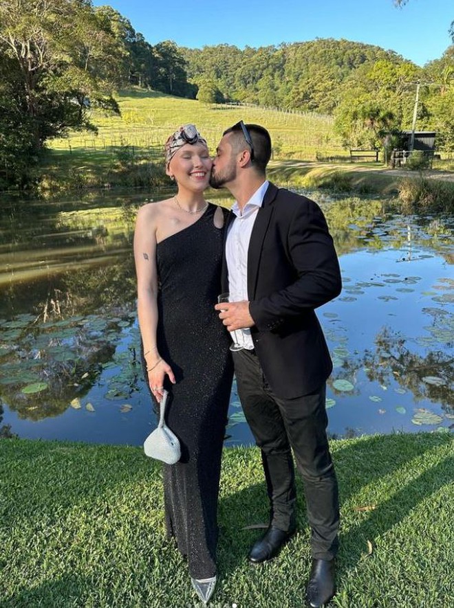 - Ảnh 4. - Ảnh 4.