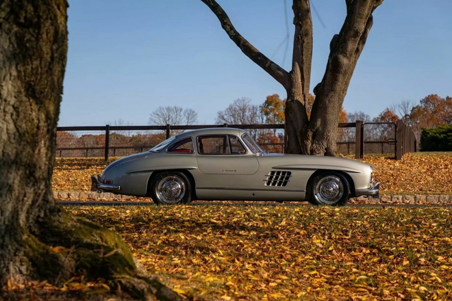 Bán đấu giá Mercedes-Benz 300SL Gullwing nguyên bản đời 1957 đáng giá 2 triệu đô - Ảnh 8.