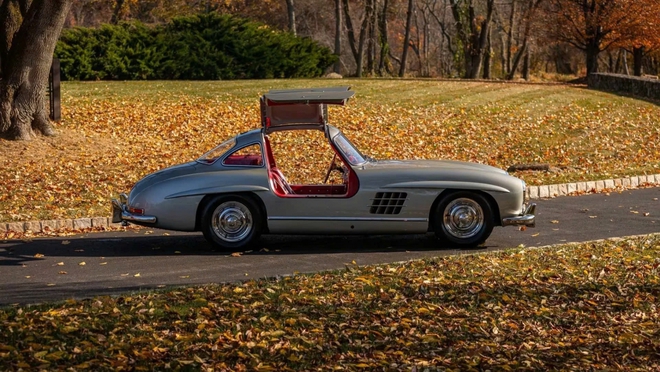 Bán đấu giá Mercedes-Benz 300SL Gullwing nguyên bản đời 1957 đáng giá 2 triệu đô - Ảnh 4.