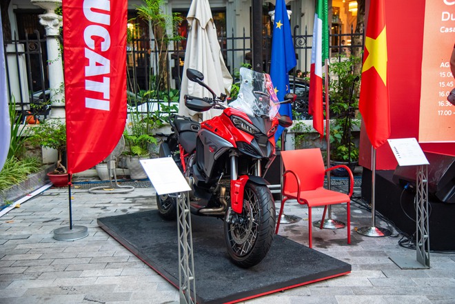 Ducati đổi nhà phân phối tại Việt Nam: Giá xe có thể rẻ hơn tới trăm triệu, khởi điểm từ 359 triệu đồng, bảo hành không giới hạn km- Ảnh 2. Ducati đổi nhà phân phối tại Việt Nam: Giá xe có thể rẻ hơn tới trăm triệu, khởi điểm từ 359 triệu đồng, bảo hành không giới hạn km- Ảnh 2.