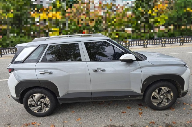 Hyundai Venue thế hệ mới lộ 'full' ngay trước thềm ra mắt: Như Tucson kết hợp Creta, ADAS, có chi tiết để lộ khả năng có bản thuần điện- Ảnh 5.