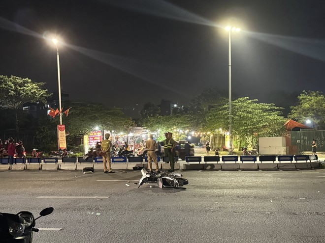 Xe phân khối lớn gây tai nạn ở Hà Nội, nạn nhân đứt lìa bàn chân: Mạnh cỡ nào mà "chỉ nghe gió rít qua"?- Ảnh 3.