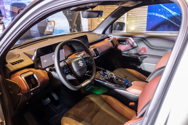 Suzuki eVitara bất ngờ xuất hiện tại Việt Nam: SUV thuần điện ngang cỡ VF 6, đi được tối đa 500km/lần sạc- Ảnh 18.