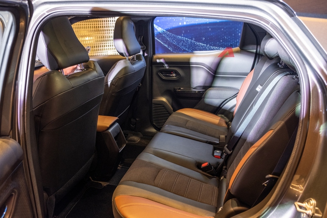 Suzuki eVitara bất ngờ xuất hiện tại Việt Nam: SUV thuần điện ngang cỡ VF 6, đi được tối đa 500km/lần sạc- Ảnh 19.