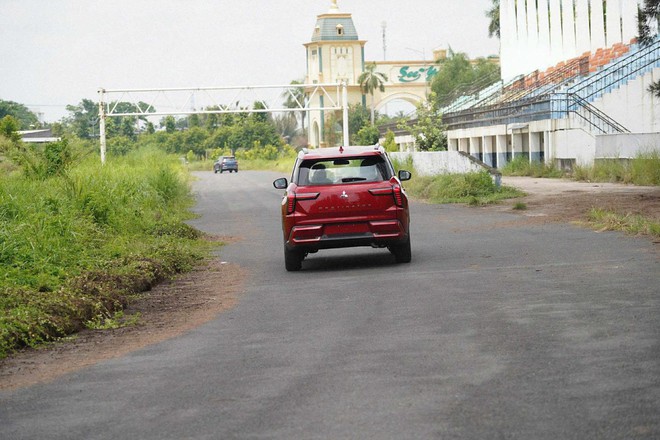 Mitsubishi Destinator chốt ra mắt Việt Nam cuối năm kèm thông tin ‘hot’: Khuyến mãi hàng chục triệu đồng, máy turbo, có chế độ lái đặc biệt- Ảnh 9. Mitsubishi Destinator chốt ra mắt Việt Nam cuối năm kèm thông tin ‘hot’: Khuyến mãi hàng chục triệu đồng, máy turbo, có chế độ lái đặc biệt- Ảnh 9.