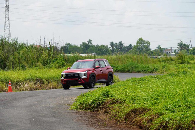Mitsubishi Destinator chốt ra mắt Việt Nam cuối năm kèm thông tin ‘hot’: Khuyến mãi hàng chục triệu đồng, máy turbo, có chế độ lái đặc biệt- Ảnh 10. Mitsubishi Destinator chốt ra mắt Việt Nam cuối năm kèm thông tin ‘hot’: Khuyến mãi hàng chục triệu đồng, máy turbo, có chế độ lái đặc biệt- Ảnh 10.