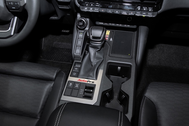 Qua thời ‘kèm lạc’ tới nửa tỷ, Toyota Prado nay giảm giá tại đại lý: Thực tế còn 3,43 tỷ đồng, lý do đến từ một điều dễ hiểu- Ảnh 18. Qua thời ‘kèm lạc’ tới nửa tỷ, Toyota Prado nay giảm giá tại đại lý: Thực tế còn 3,43 tỷ đồng, lý do đến từ một điều dễ hiểu- Ảnh 18.