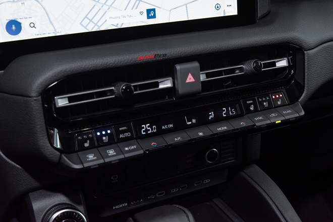 Qua thời ‘kèm lạc’ tới nửa tỷ, Toyota Prado nay giảm giá tại đại lý: Thực tế còn 3,43 tỷ đồng, lý do đến từ một điều dễ hiểu- Ảnh 20. Qua thời ‘kèm lạc’ tới nửa tỷ, Toyota Prado nay giảm giá tại đại lý: Thực tế còn 3,43 tỷ đồng, lý do đến từ một điều dễ hiểu- Ảnh 20.