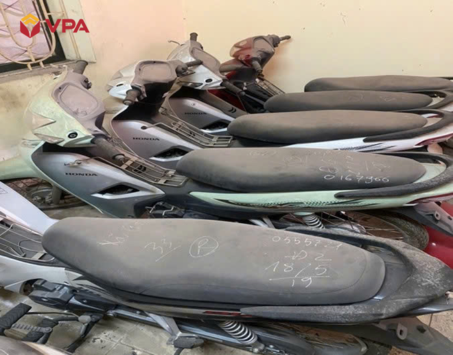 Sắp đấu giá hàng trăm xe máy, giá từ hơn 1,2 triệu/chiếc- Ảnh 3. Sắp đấu giá hàng trăm xe máy, giá từ hơn 1,2 triệu/chiếc- Ảnh 3.