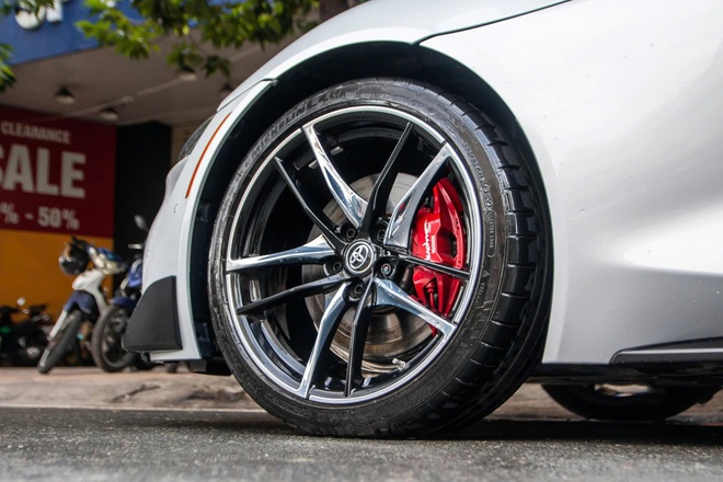 Toyota Supra xác nhận khai tử vào năm sau, chiếc xe của ông Đặng Lê Nguyên Vũ sẽ thành hàng hiếm- Ảnh 7. Toyota Supra xác nhận khai tử vào năm sau, chiếc xe của ông Đặng Lê Nguyên Vũ sẽ thành hàng hiếm- Ảnh 7.