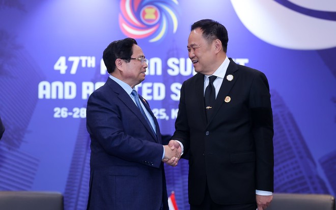 Thủ tướng Chính phủ Phạm Minh Chính gặp Thủ tướng Thái Lan Anutin Charnvirakul. Ảnh: VGP Thủ tướng Chính phủ Phạm Minh Chính gặp Thủ tướng Thái Lan Anutin Charnvirakul. Ảnh: VGP