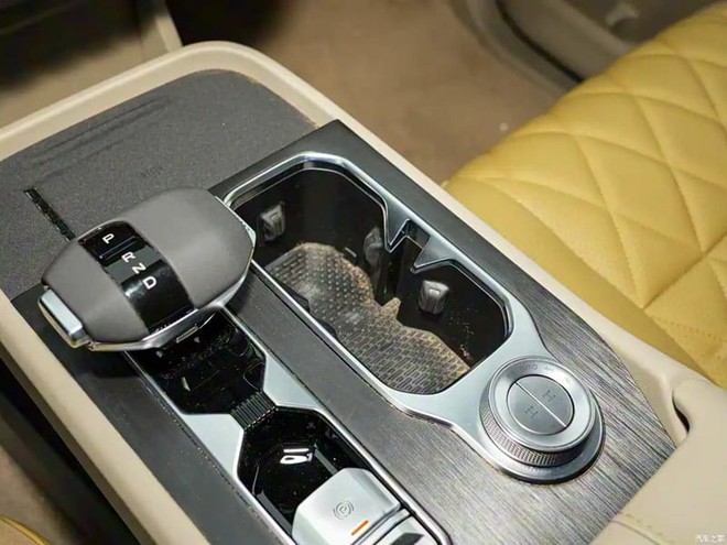 Bán tải Nissan cùng phân khúc Navara bán cuối tháng này: Mạnh hơn 400hp gấp đôi Ranger Raptor, chạy Hà Nội - Hải Phòng không tốn giọt xăng nào- Ảnh 13. Bán tải Nissan cùng phân khúc Navara bán cuối tháng này: Mạnh hơn 400hp gấp đôi Ranger Raptor, chạy Hà Nội - Hải Phòng không tốn giọt xăng nào- Ảnh 13.