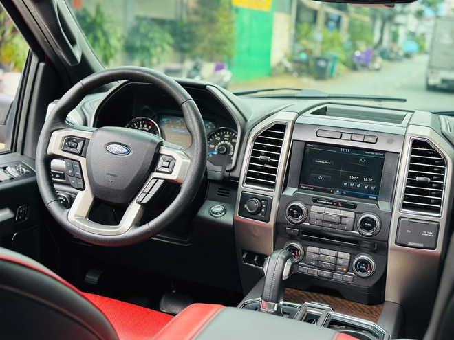 Ford F-150 2014 rao bán gần 1,7 tỷ đồng: Xe 11 năm giá hơn Ranger Raptor đời mới 400 triệu đồng nhưng máy khỏe hơn, nhiều tiện nghi- Ảnh 9.