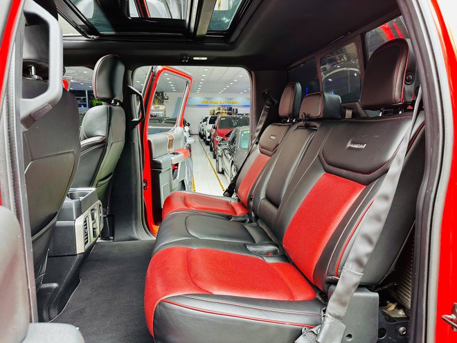 Ford F-150 2014 rao bán gần 1,7 tỷ đồng: Xe 11 năm giá hơn Ranger Raptor đời mới 400 triệu đồng nhưng máy khỏe hơn, nhiều tiện nghi- Ảnh 13.