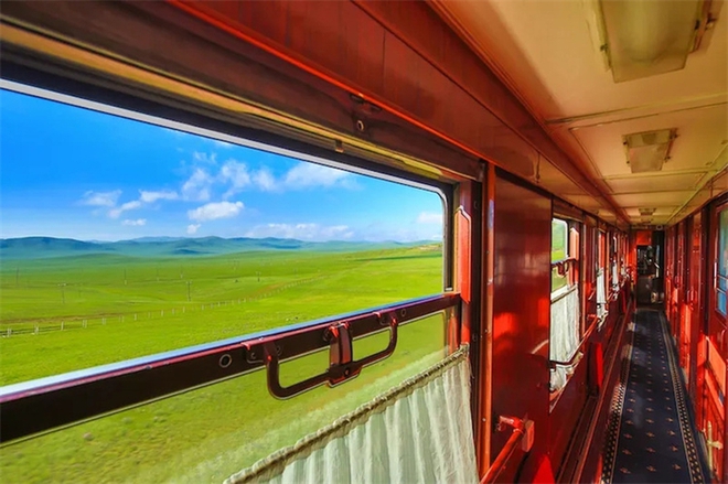 Chuyến tàu chỉ chạy 2 chuyến/tuần, đi mất gần 2 ngày: Nhiều người trầm trồ, nhận xét "Chắc chắn sẽ thử!"- Ảnh 5. Chuyến tàu chỉ chạy 2 chuyến/tuần, đi mất gần 2 ngày: Nhiều người trầm trồ, nhận xét "Chắc chắn sẽ thử!"- Ảnh 5.