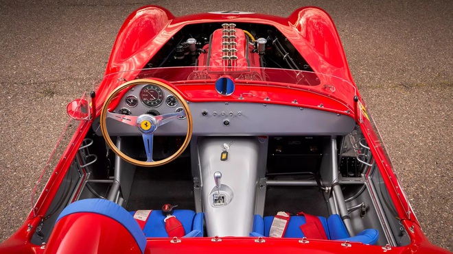 Chiếc xe 'giống' Ferrari này có giá đắt hơn nhiều siêu xe đời mới: Quy đổi hơn 13 tỷ đồng, không phải cứ có tiền là mua được- Ảnh 4.