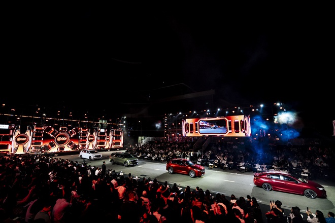 Nhìn lại 3 màn trao giải đậm chất xe của Car Choice Awards 2025: Xe không chỉ được vinh danh mà còn được 'kể chuyện'- Ảnh 19. Nhìn lại 3 màn trao giải đậm chất xe của Car Choice Awards 2025: Xe không chỉ được vinh danh mà còn được 'kể chuyện'- Ảnh 19.