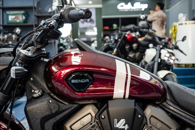 Thêm 2 mô tô 'giá rẻ' về Việt Nam: Treo khí nén nâng hạ như ô tô hạng sang, đấu Honda Rebel 500- Ảnh 19. Thêm 2 mô tô 'giá rẻ' về Việt Nam: Treo khí nén nâng hạ như ô tô hạng sang, đấu Honda Rebel 500- Ảnh 19.