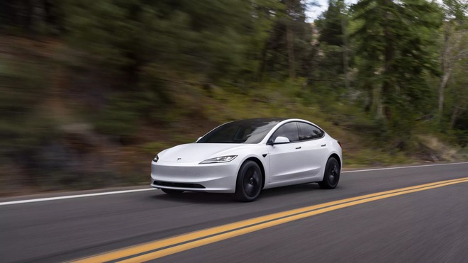 Tesla ra mắt phiên bản giá rẻ cho xe điện Model 3 và Model Y: Giá thấp nhất tương đương 975 triệu, quyết đấu xe Trung Quốc- Ảnh 10. Tesla ra mắt phiên bản giá rẻ cho xe điện Model 3 và Model Y: Giá thấp nhất tương đương 975 triệu, quyết đấu xe Trung Quốc- Ảnh 10.