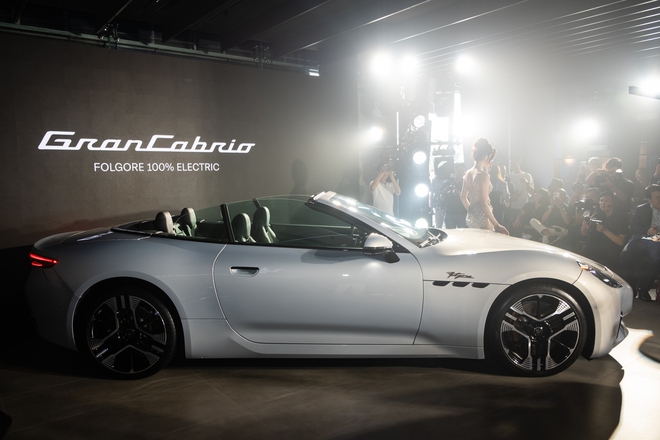 Maserati Grecale, GranCabrio bản điện ra mắt Việt Nam: Giá từ gần 5,5 tỷ đến hơn 13,3 tỷ đồng, mạnh ngang siêu xe, chạy tới 500km/sạc- Ảnh 19. Maserati Grecale, GranCabrio bản điện ra mắt Việt Nam: Giá từ gần 5,5 tỷ đến hơn 13,3 tỷ đồng, mạnh ngang siêu xe, chạy tới 500km/sạc- Ảnh 19.