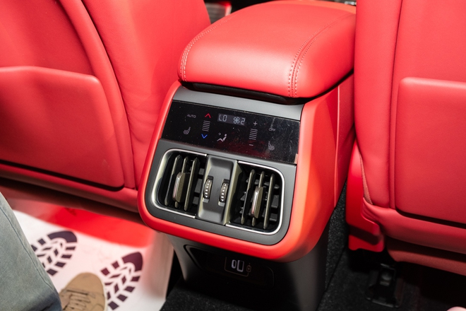 Maserati Grecale, GranCabrio bản điện ra mắt Việt Nam: Giá từ gần 5,5 tỷ đến hơn 13,3 tỷ đồng, mạnh ngang siêu xe, chạy tới 500km/sạc- Ảnh 17. Maserati Grecale, GranCabrio bản điện ra mắt Việt Nam: Giá từ gần 5,5 tỷ đến hơn 13,3 tỷ đồng, mạnh ngang siêu xe, chạy tới 500km/sạc- Ảnh 17.