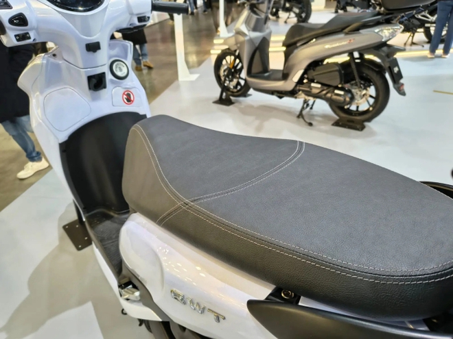 'Kẻ thay thế' Honda Vision ra mắt: Phanh ABS, động cơ siêu tiết kiệm nhiên liệu, giá tại Việt Nam chỉ từ 32 triệu đồng- Ảnh 5.