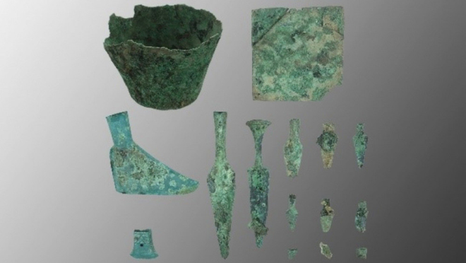 Phát hiện ngôi làng cổ dưới lòng đất ở Hà Nội: Chuyên gia khai quật tới 11 lần, chứa ‘báu vật’ 3.500 tuổi- Ảnh 5. Phát hiện ngôi làng cổ dưới lòng đất ở Hà Nội: Chuyên gia khai quật tới 11 lần, chứa ‘báu vật’ 3.500 tuổi- Ảnh 5.