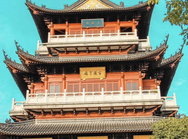 Cháy chùa ở Trung Quốc: Người dân cách nhiều km kể khoảnh khắc phát hiện lửa, xác định nguyên nhân ban đầu- Ảnh 7. Cháy chùa ở Trung Quốc: Người dân cách nhiều km kể khoảnh khắc phát hiện lửa, xác định nguyên nhân ban đầu- Ảnh 7.