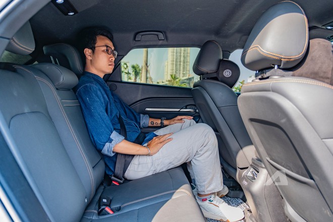 Đổi từ EcoSport sang VinFast VF 6, chủ xe mê phượt chia sẻ: ‘ADAS như xe tiền tỷ, chạy Hà Giang không phải nghĩ’- Ảnh 14. Đổi từ EcoSport sang VinFast VF 6, chủ xe mê phượt chia sẻ: ‘ADAS như xe tiền tỷ, chạy Hà Giang không phải nghĩ’- Ảnh 14.