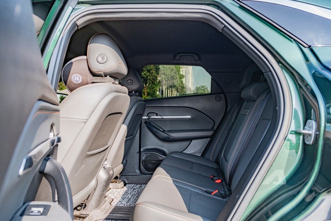 Đổi từ EcoSport sang VinFast VF 6, chủ xe mê phượt chia sẻ: ‘ADAS như xe tiền tỷ, chạy Hà Giang không phải nghĩ’- Ảnh 12. Đổi từ EcoSport sang VinFast VF 6, chủ xe mê phượt chia sẻ: ‘ADAS như xe tiền tỷ, chạy Hà Giang không phải nghĩ’- Ảnh 12.