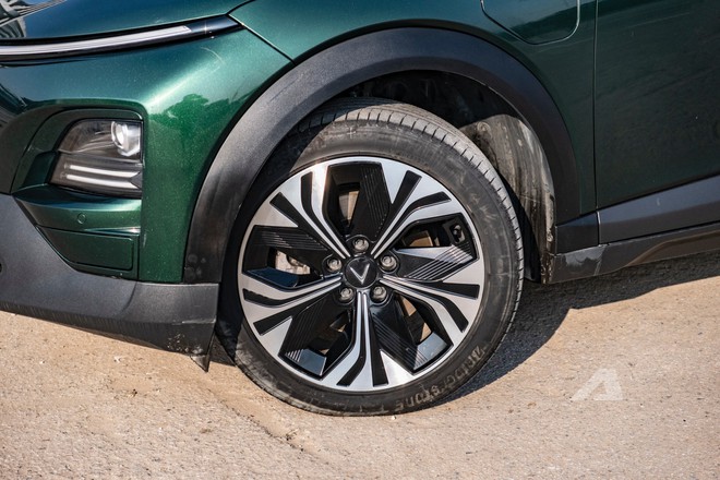 Đổi từ EcoSport sang VinFast VF 6, chủ xe mê phượt chia sẻ: ‘ADAS như xe tiền tỷ, chạy Hà Giang không phải nghĩ’- Ảnh 7. Đổi từ EcoSport sang VinFast VF 6, chủ xe mê phượt chia sẻ: ‘ADAS như xe tiền tỷ, chạy Hà Giang không phải nghĩ’- Ảnh 7.