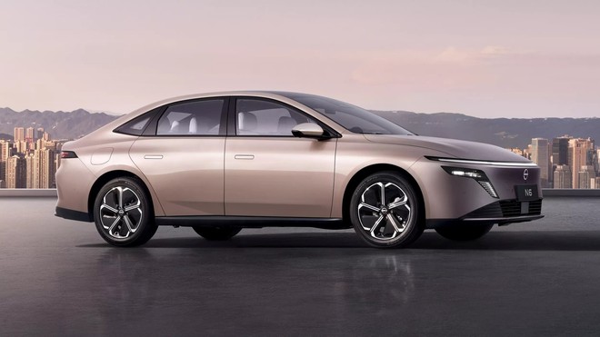 Hãng xe Nhật mở bán mẫu sedan hybrid đối đầu Toyota Camry đẹp long lanh nhưng giá rẻ khó tin – khởi điểm tương đương 400 triệu đồng- Ảnh 6.