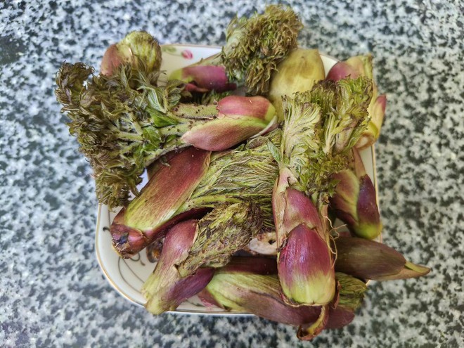 Loại rau người Trung Quốc ví là “cao lương mỹ vị số 1 thế giới”: Mọc hoang đầy Việt Nam, ít người biết- Ảnh 4. Loại rau người Trung Quốc ví là “cao lương mỹ vị số 1 thế giới”: Mọc hoang đầy Việt Nam, ít người biết- Ảnh 4.