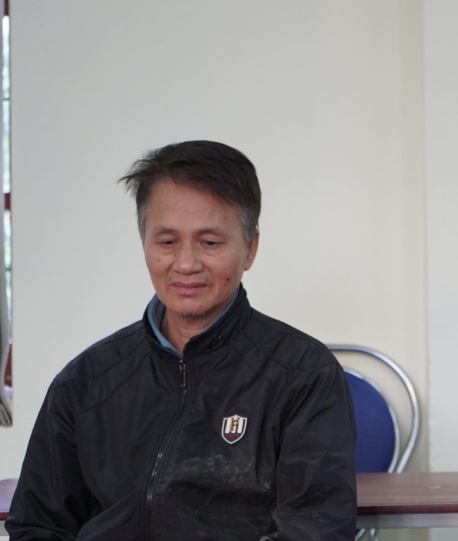 Vụ bà nội bạo hành cháu gái: Bắt Nguyễn Thị Bích Hằng sinh năm 1969- Ảnh 2. Vụ bà nội bạo hành cháu gái: Bắt Nguyễn Thị Bích Hằng sinh năm 1969- Ảnh 2.