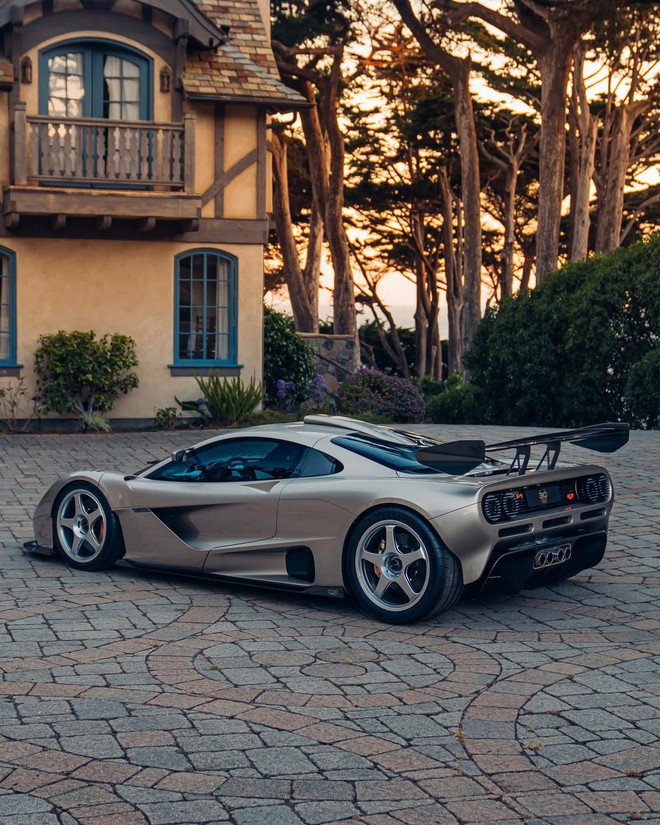 Siêu xe McLaren này có giá đắt hàng top thế giới: Quy đổi 543 tỷ đồng, là độc bản gắn liền với câu chuyện đặc biệt- Ảnh 4. Siêu xe McLaren này có giá đắt hàng top thế giới: Quy đổi 543 tỷ đồng, là độc bản gắn liền với câu chuyện đặc biệt- Ảnh 4.