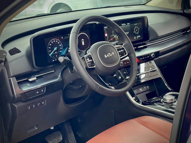 Kia Carnival giảm giá tới 100 triệu tại đại lý, giá thực tế chỉ ngang xe đã qua sử dụng- Ảnh 6. Kia Carnival giảm giá tới 100 triệu tại đại lý, giá thực tế chỉ ngang xe đã qua sử dụng- Ảnh 6.