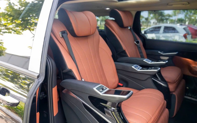 Kia Carnival giảm giá tới 100 triệu tại đại lý, giá thực tế chỉ ngang xe đã qua sử dụng- Ảnh 9. Kia Carnival giảm giá tới 100 triệu tại đại lý, giá thực tế chỉ ngang xe đã qua sử dụng- Ảnh 9.