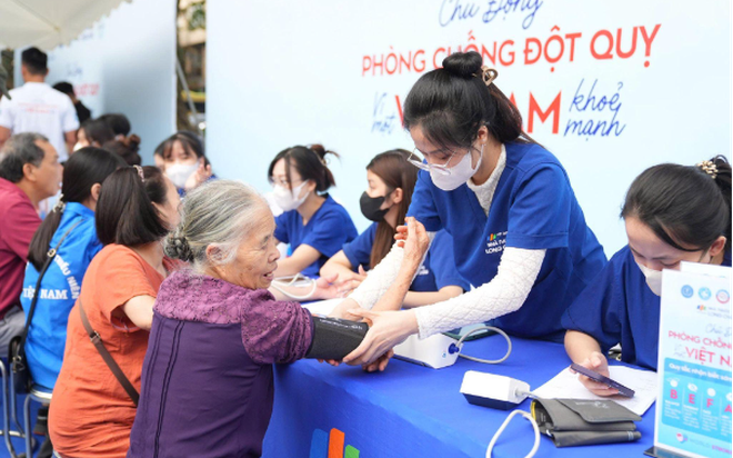 Photo1764226773901 17642267741471791124685 17642270389911085920299