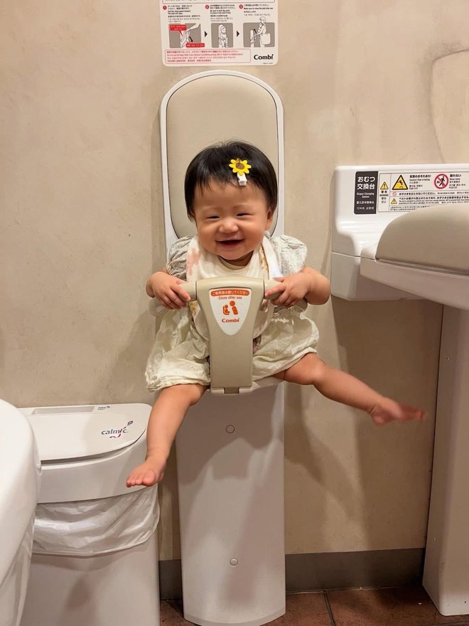 Khách Việt bất ngờ với 1 thứ trong nhà vệ sinh công cộng ở Nhật Bản, nhận xét: "Đến mức này rồi sao!"- Ảnh 3.