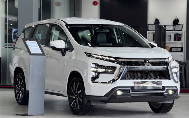 Mitsubishi Xpander đang rẻ kỷ lục tại Việt Nam: Còn từ dưới 500 triệu đồng nếu 'trừ hết', dễ hút thêm dân chạy dịch vụ- Ảnh 3.
